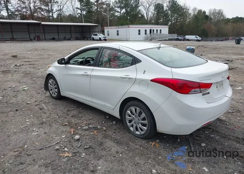 2011 Hyundai Elantra Gls z USA, uszkodzony, nr VIN 5NPDH4AE4BH026909
